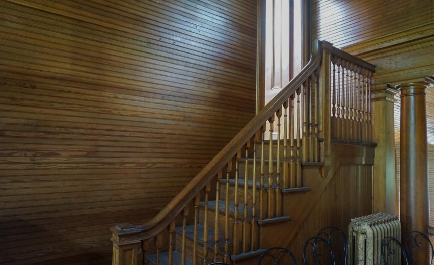 Residential For Sale – – 6 Bedrooms – 5 Bathrooms – Price $3,200,000